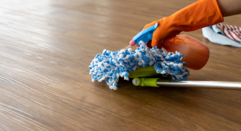 Tips on Choosing the Best Cleaning Products for Your Vinyl Floors